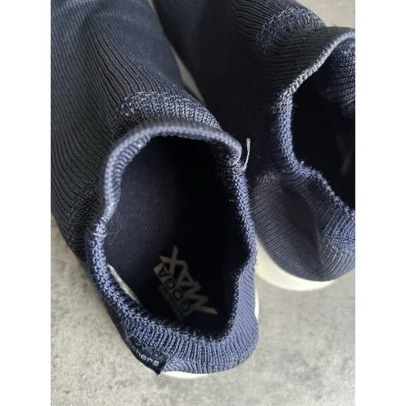 SKECHERS Women’s Dark Blue Goga Max Knit Slip On Shoe Sneaker Size 7 - Picture 15 of 16